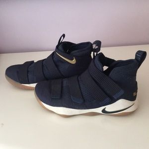 Nike Zoom High Top Shoes